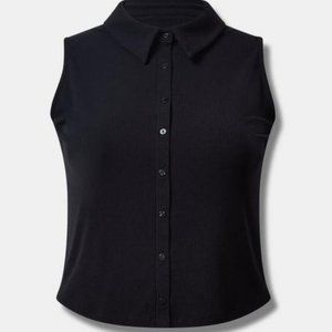 NWT - Torrid Black Fitted Super Soft Rib V-Neck Collared Button-Up Crop Tank